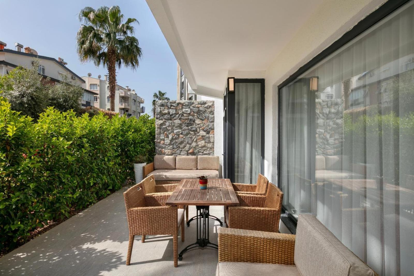 Wolf Suites Αττάλεια Εξωτερικό φωτογραφία
