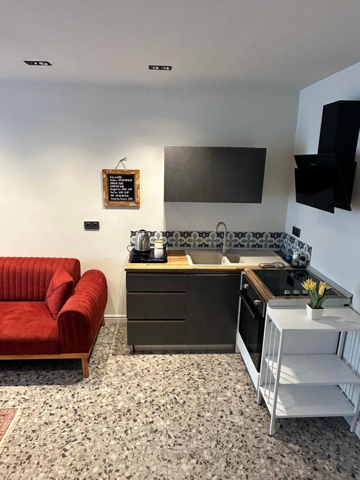 Wolf Suites Αττάλεια Εξωτερικό φωτογραφία